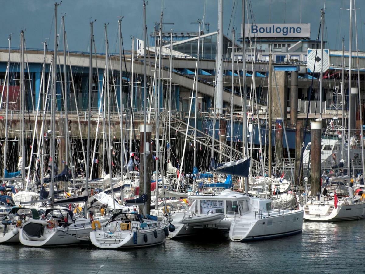 Lumineux T2 Vieille Ville 3Pers Parking Gratuit - By La Source D'Orfee Boulogne-sur-Mer Exterior photo